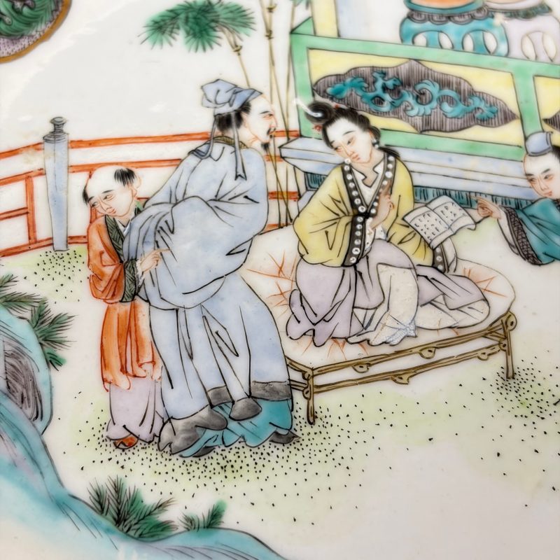A set of six Chinese Canton famille verte plates with narrative design - 图32