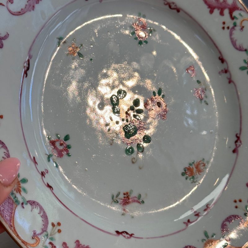 Two pairs of Chinese famille rose plates - 图42