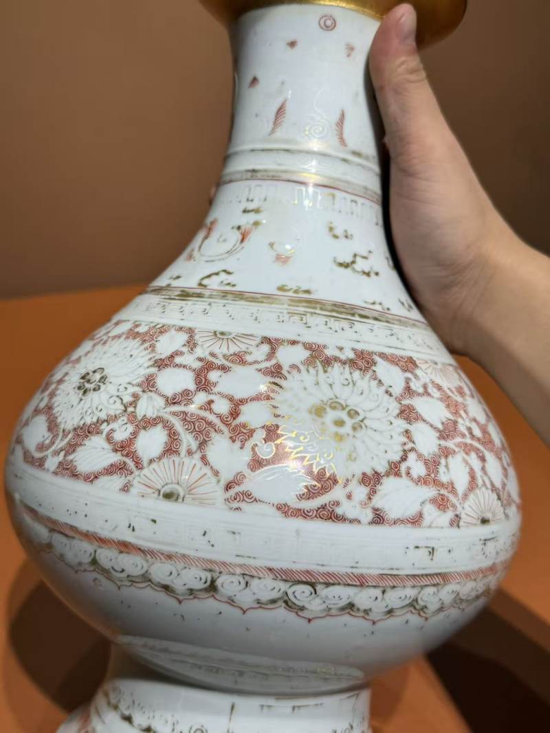 清康熙 矾红描金花卉纹洗口尊 - 图6