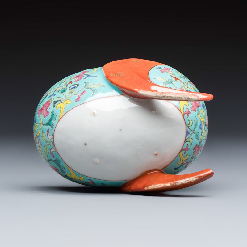 A Chinese famille rose bat-form water pot - 图8