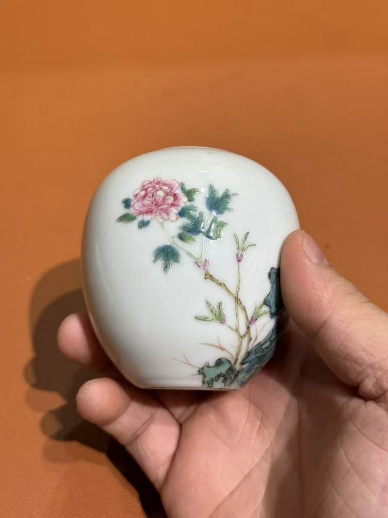 清末民初 粉彩洞石花卉纹水盂 - 图5