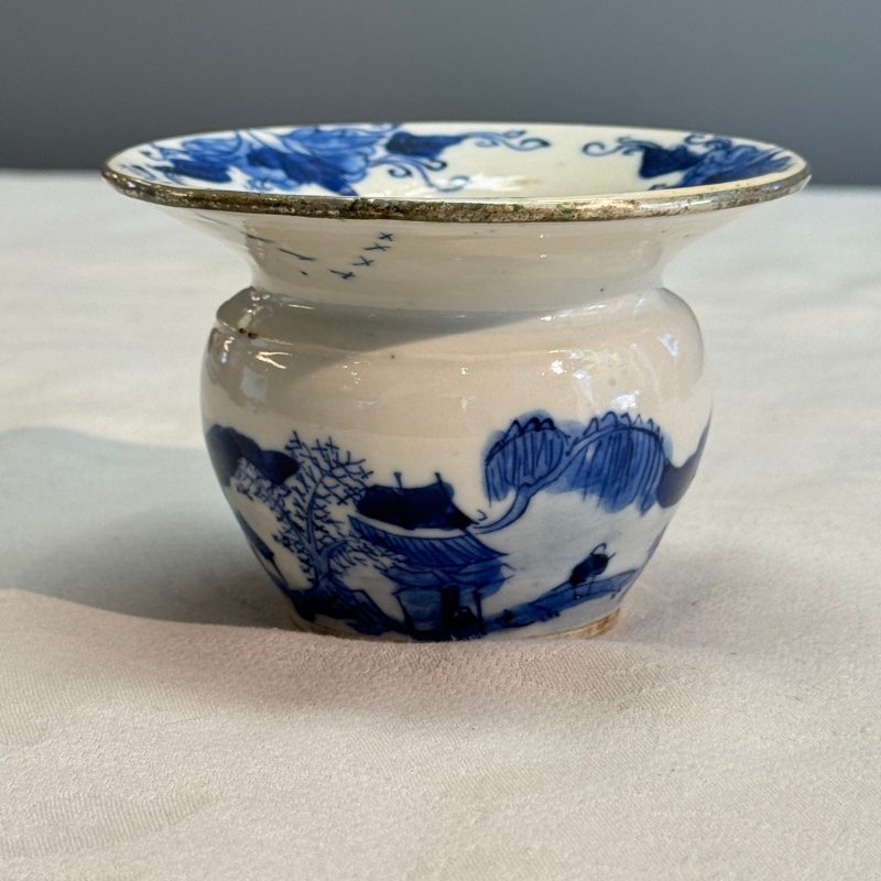 Nine Chinese blue and white wares for the Southeast Asian market, including Bleu de Hue - 图95