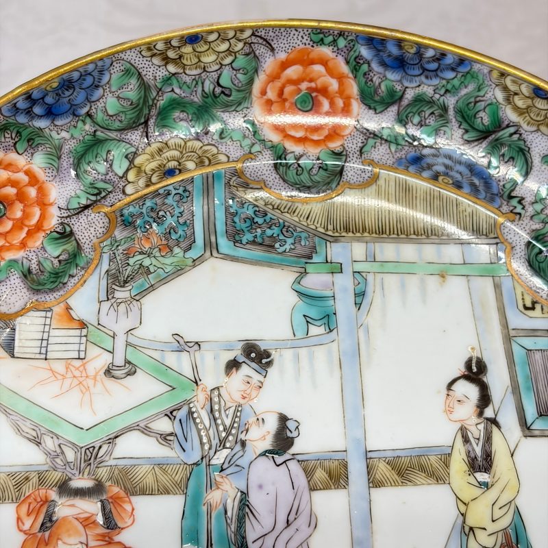 A set of six Chinese Canton famille verte plates with narrative design - 图39