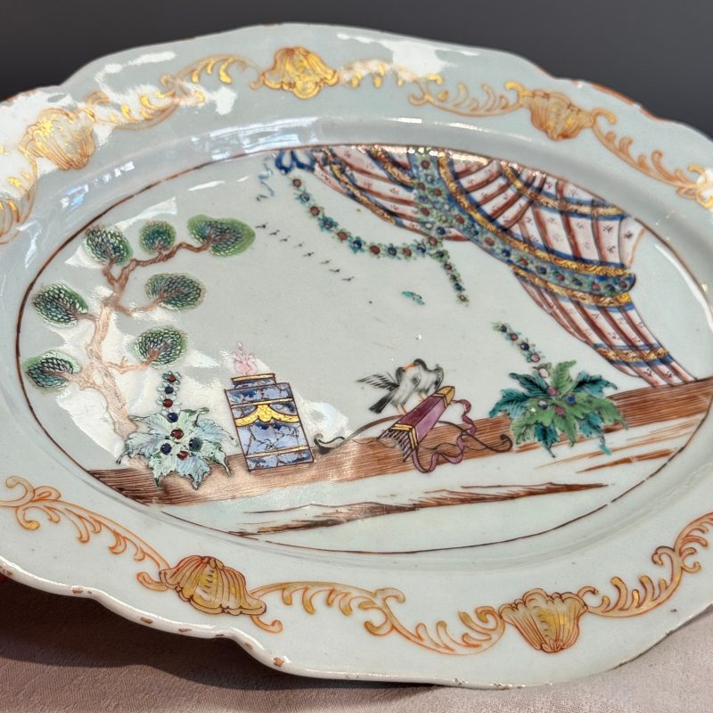 A Chinese famille rose ‘Valentine Pattern’ oval dish - 图11
