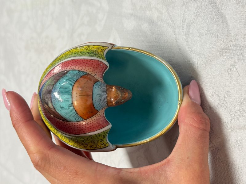 A Chinese famille rose bat-form water pot - 图11