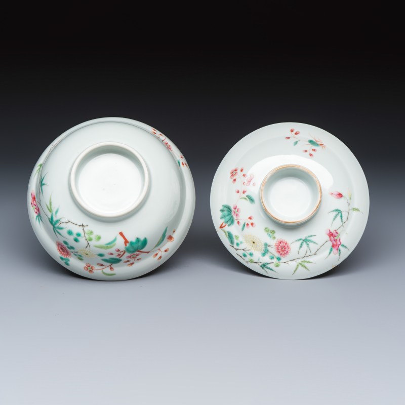 A Chinese famille rose covered bowl with floral design - 图7