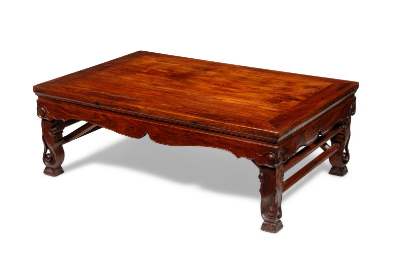 A huanghuali 'folding leg' kang table, late Ming Dynasty - 图1