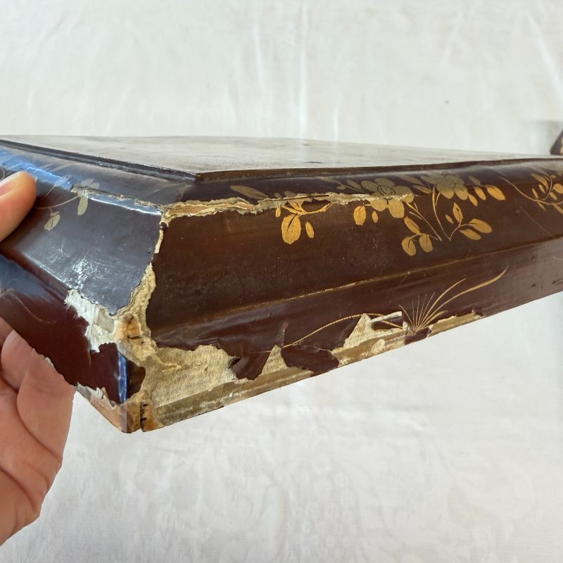 A Chinese famille rose 'Goldfish' nine-piece sweetmeat set in a gilt-lacquered box and cover - 图18