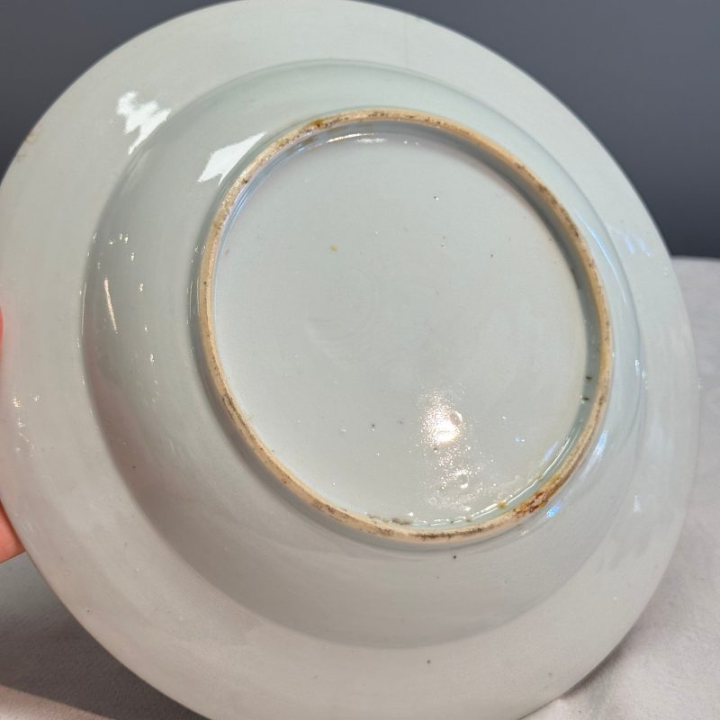 Four Chinese famille rose plates with floral and landscape design - 图18