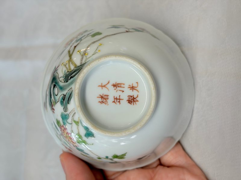 Four Chinese famille rose and monochrome wares - 图23