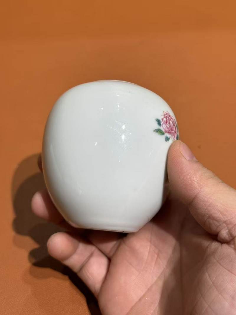 清末民初 粉彩洞石花卉纹水盂 - 图6