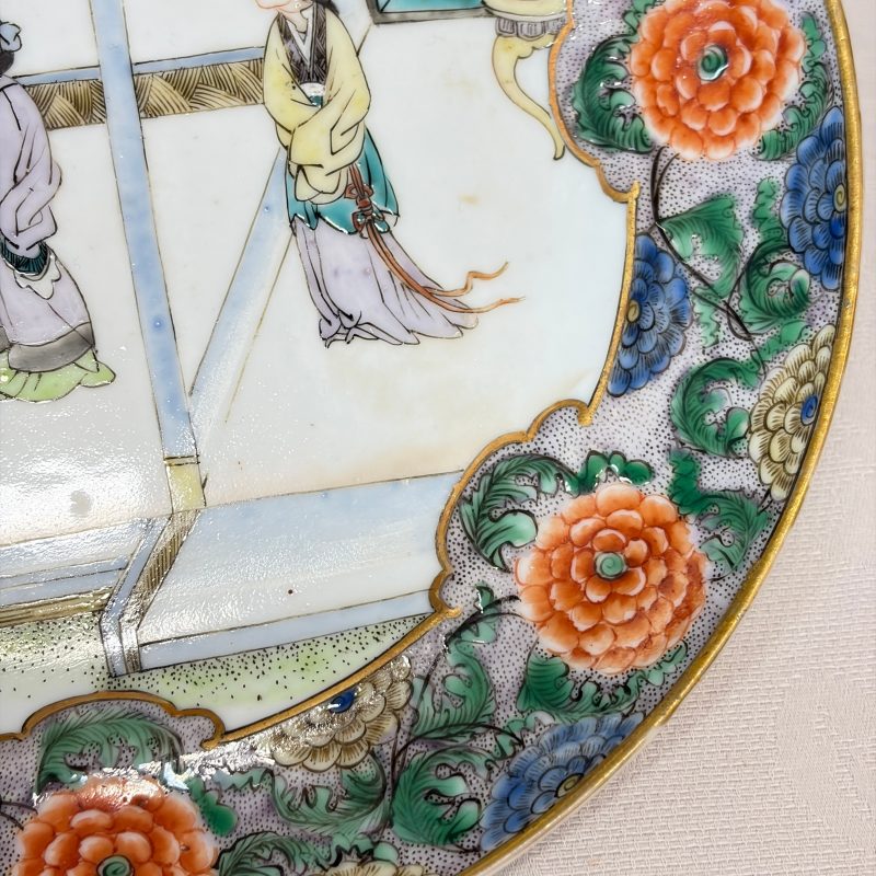 A set of six Chinese Canton famille verte plates with narrative design - 图42