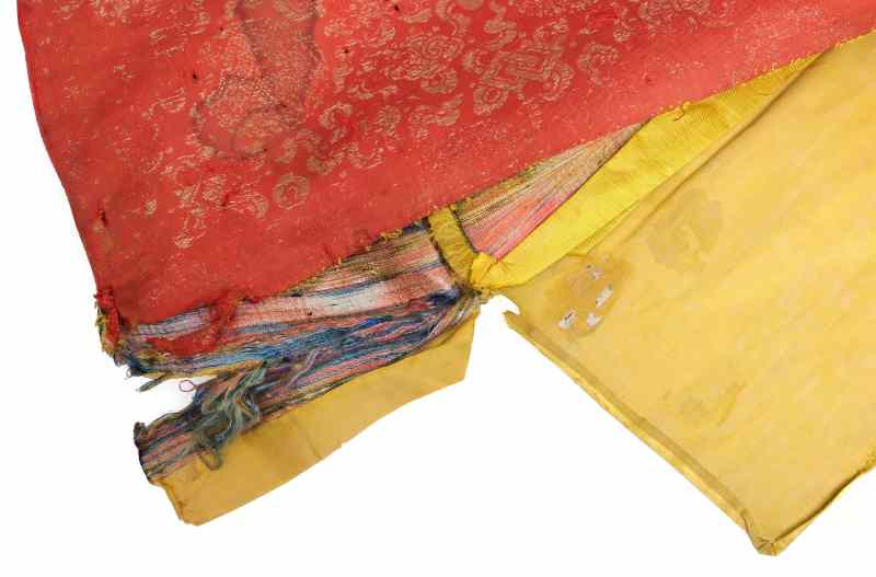 A pair of silk brocade ‘Dragon’ throne back cushion covers - 图20