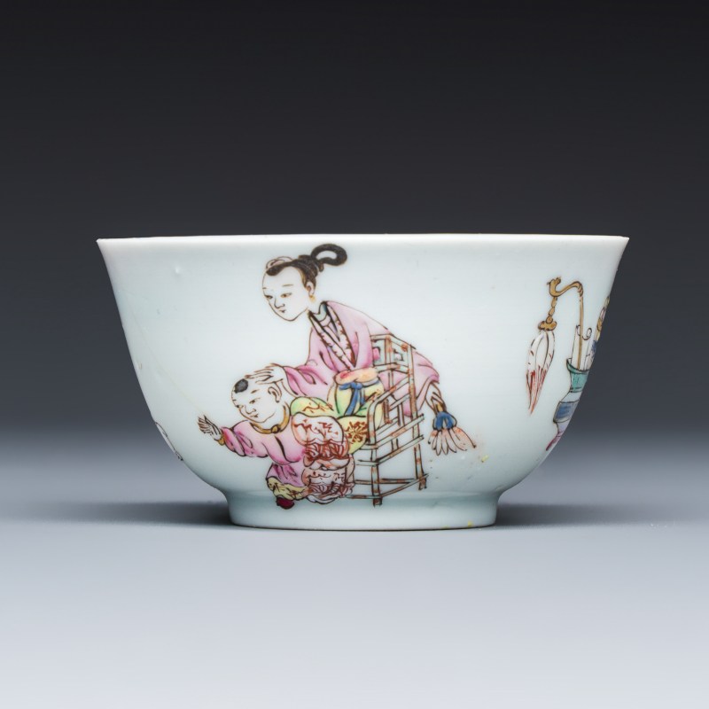 三娘教子 | A fine Chinese famille rose 'San Niang Jiao Zi 三娘教子' tea bowl and saucer - 图4