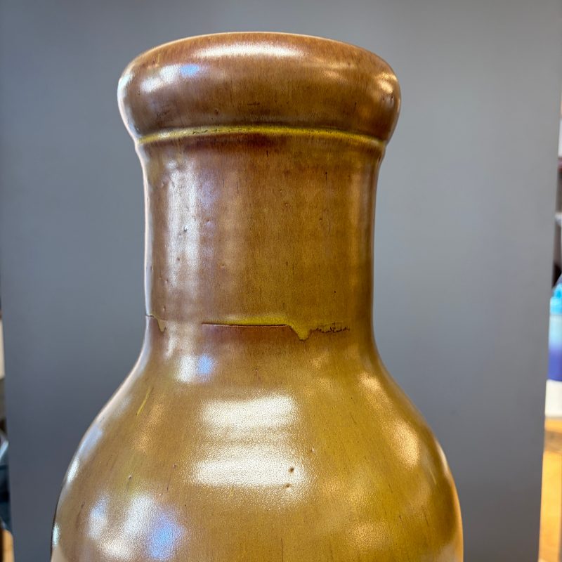 A Chinese teadust-glazed vase - 图8