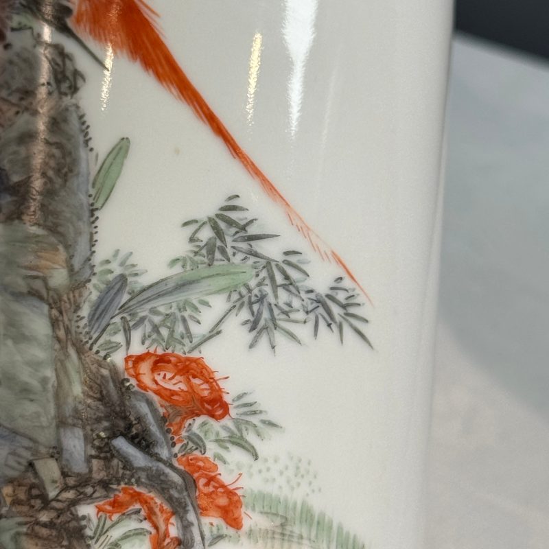 A Chinese famille rose 'Bird Among Flowers and Rockwork' rouleau vase - 图13