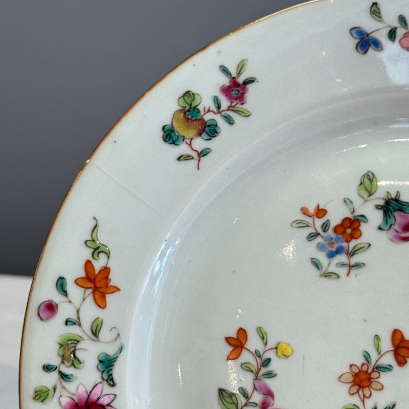 Four Chinese famille rose plates with floral and landscape design - 图23