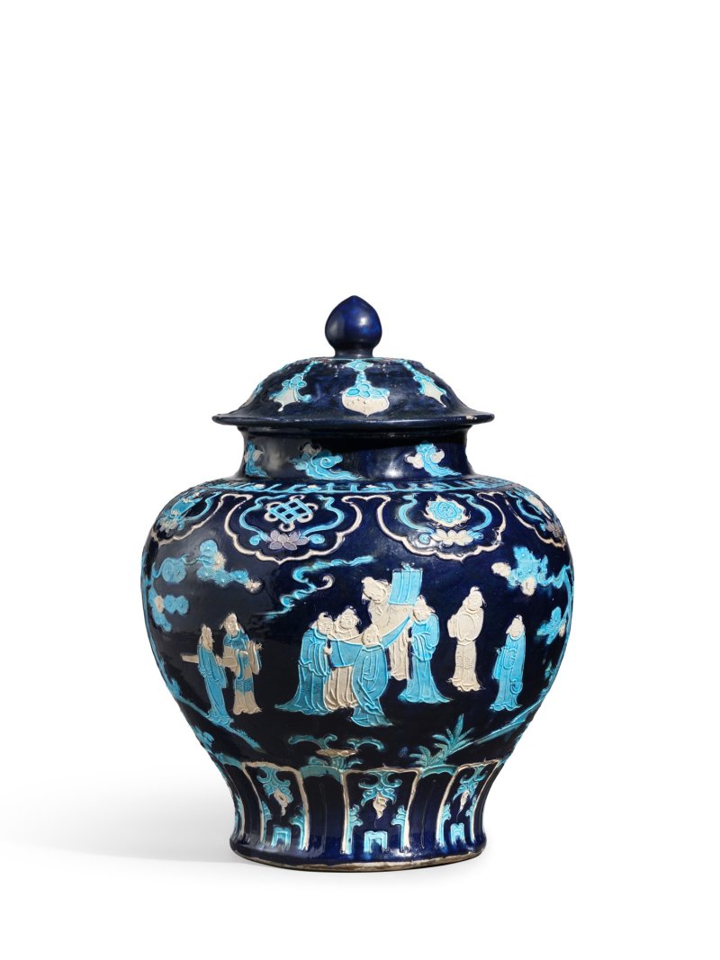 A large fahua 'Four Accomplishments’ jar and cover, Ming dynasty, 15th – 16th century | 明十五至十六世紀　琺華四藝圖蓋罐