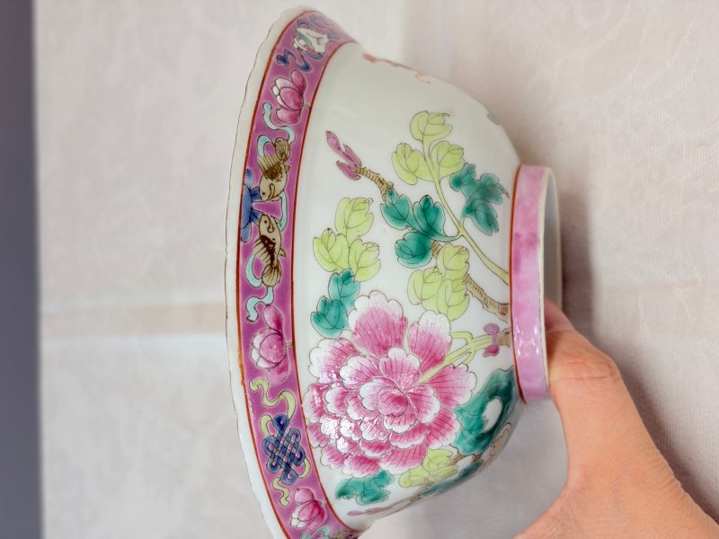 Four Chinese famille rose and monochrome wares - 图27