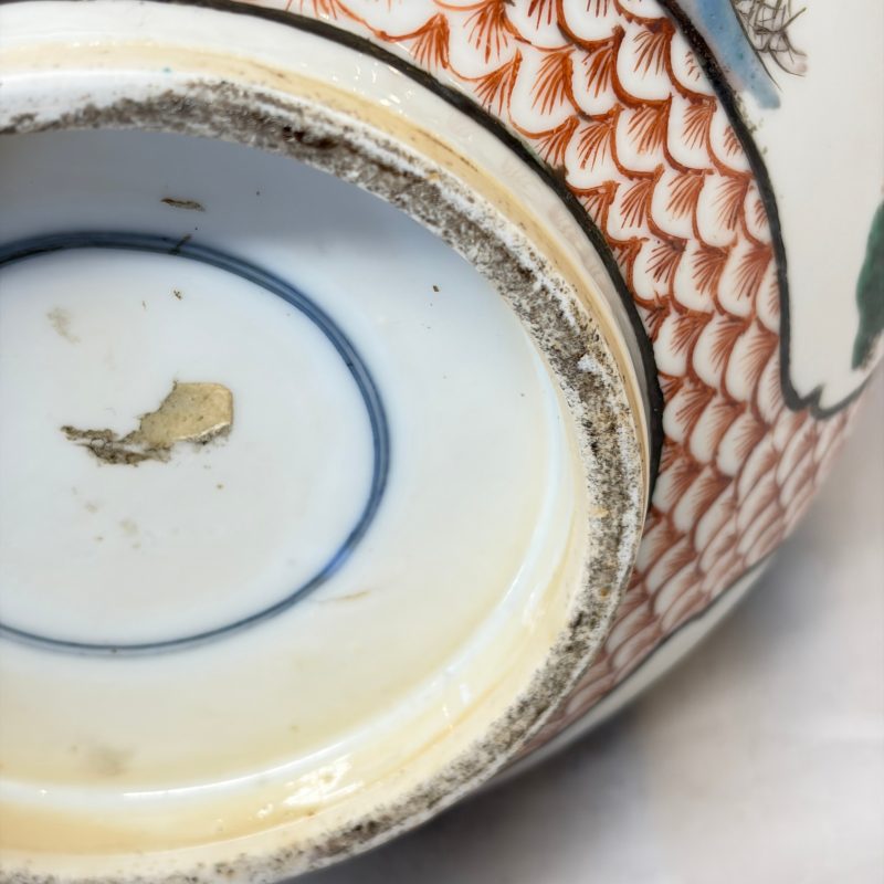 A pair of Chinese famille verte bottle vases with narrative design - 图43