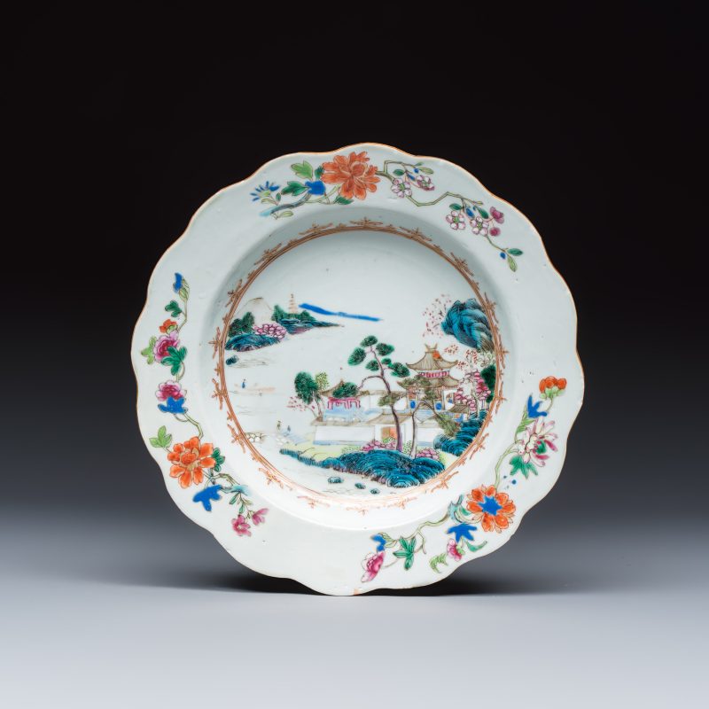 Four Chinese famille rose 'Riverscape' plates - 图4