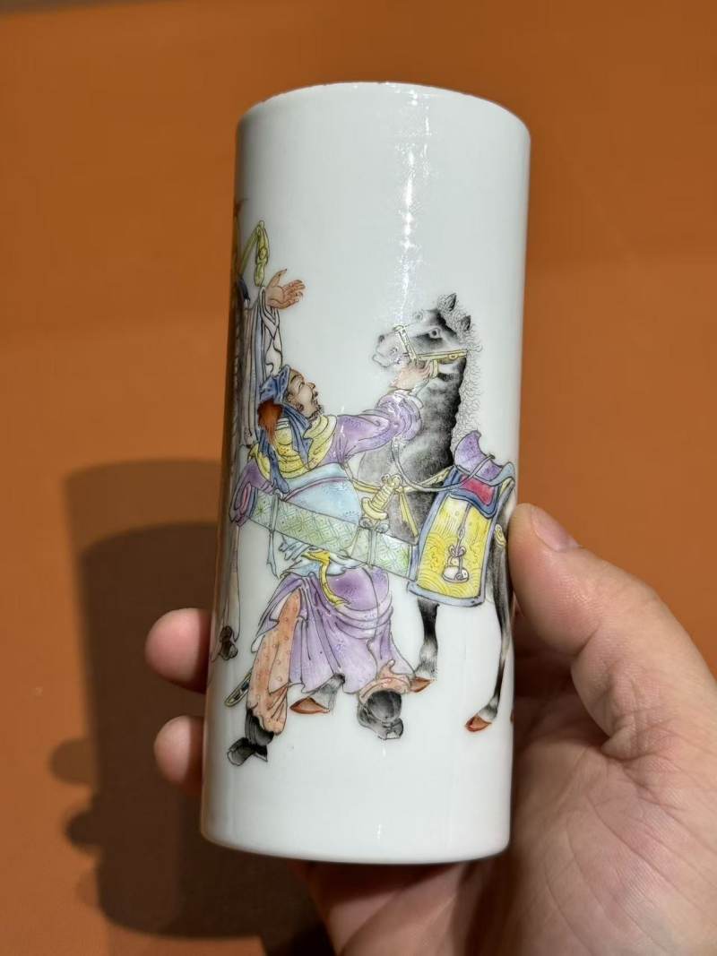 民国 粉彩人物故事香筒 - 图5