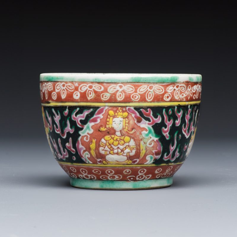 A group of nine Chinese Bencharong wares for the Thai market - 图14