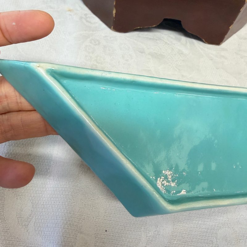 A Chinese famille rose 'Foreigners Hunting' six-piece sweetmeat set on a wooden tray - 图24