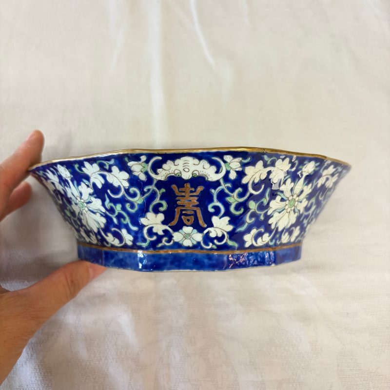 A Chinese polychrome-enamelled nine-piece sweetmeat set in a gilt-lacquered box - 图56