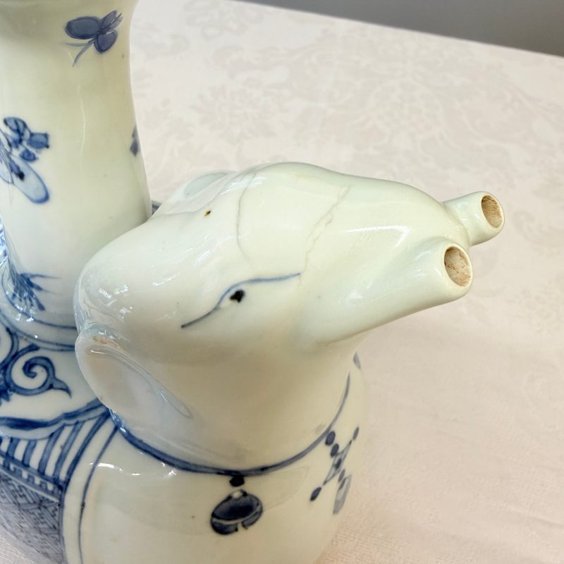 A Chinese blue and white 'Elephant' kendi - 图13