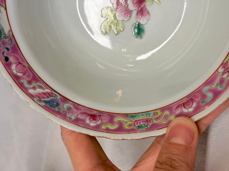 Four Chinese famille rose and monochrome wares - 图31