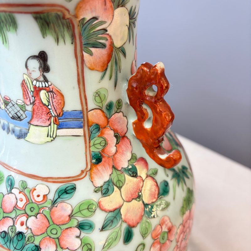 A Chinese famille rose vase with narrative design - 图24