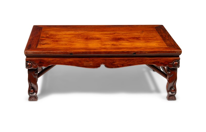 A huanghuali 'folding leg' kang table, late Ming Dynasty - 图2