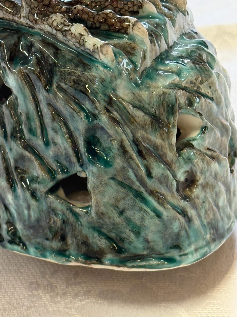 A fine Chinese polychrome-glazed model of a hawk - 图17