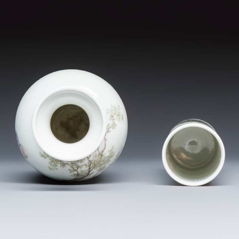 A Chinese famille rose vase and a qianjiang cai incense stick holder - 图5