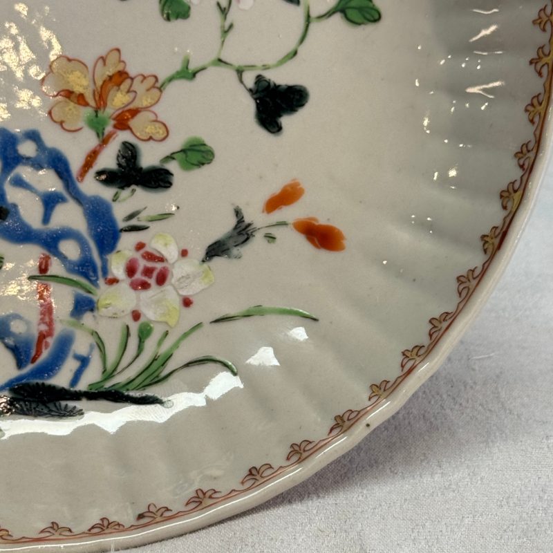 Four Chinese famille rose plates with floral and landscape design - 图35
