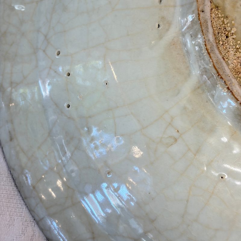 A Chinese Swatow slip-decorated white-ground dish - 图18