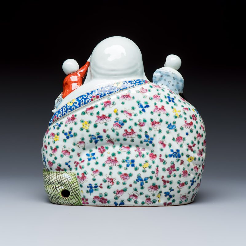 A Chinese famille rose Milefo Buddha with playing boys - 图4