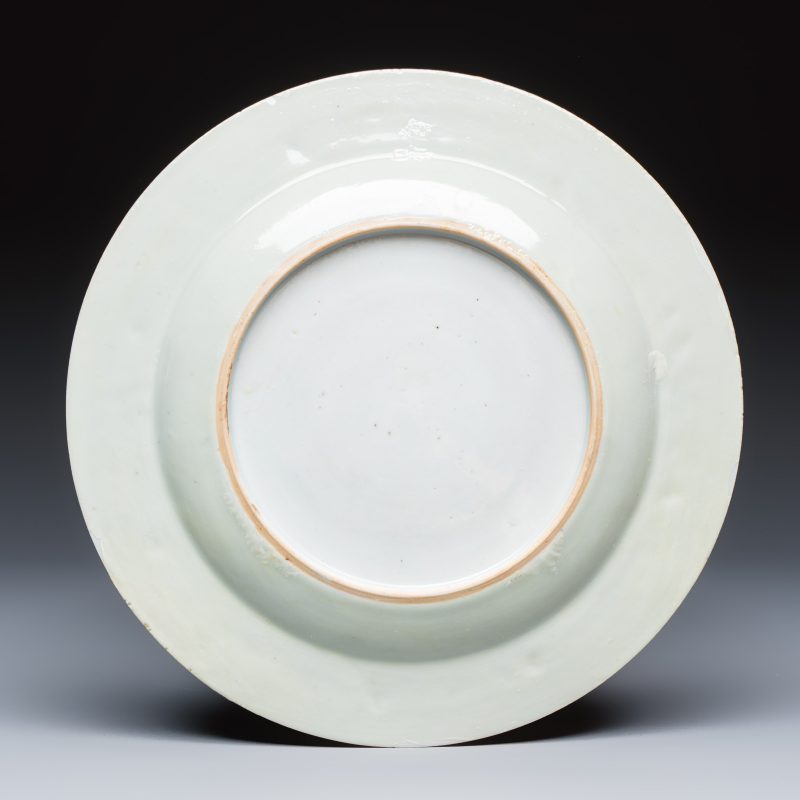 A collection of 13 Chinese famille rose 'Landscape' plates and dishes - 图5
