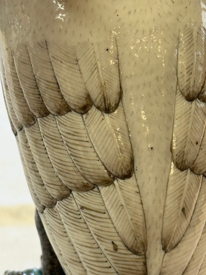 A fine Chinese polychrome-glazed model of a hawk - 图19