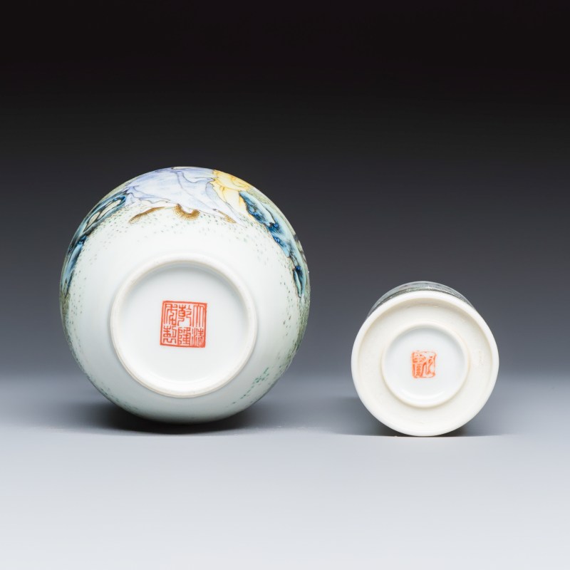 A Chinese famille rose vase and a qianjiang cai incense stick holder - 图6