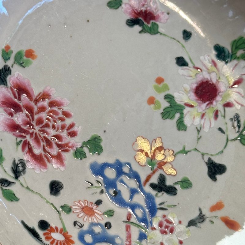 Four Chinese famille rose plates with floral and landscape design - 图36