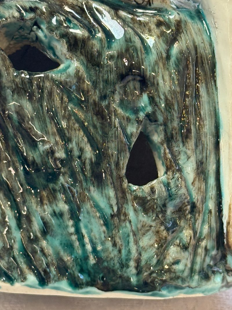 A fine Chinese polychrome-glazed model of a hawk - 图21