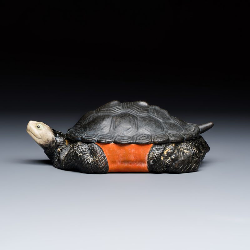 A Chinese polychrome-glazed turtle-shaped tureen and cover - 图3