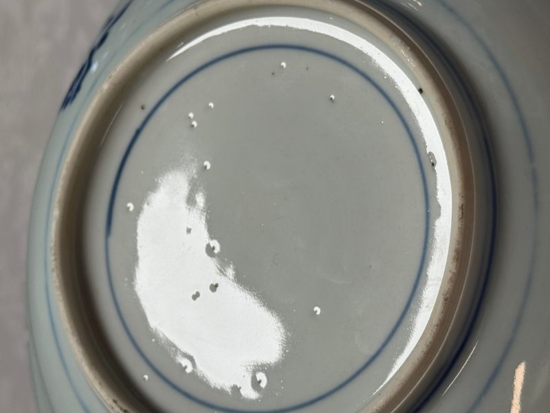 A Chinese verte-Imari 'Provinces' shaving bowl with the arms of Loven - 图13