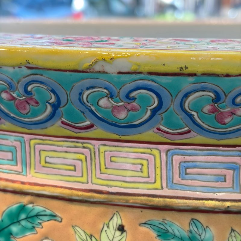 A large Chinese famille rose 'Phoenixes and Peonies' fish bowl for the Straits or Peranakan market - 图20