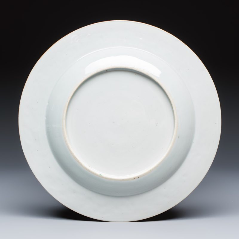 A collection of 13 Chinese famille rose 'Landscape' plates and dishes - 图7