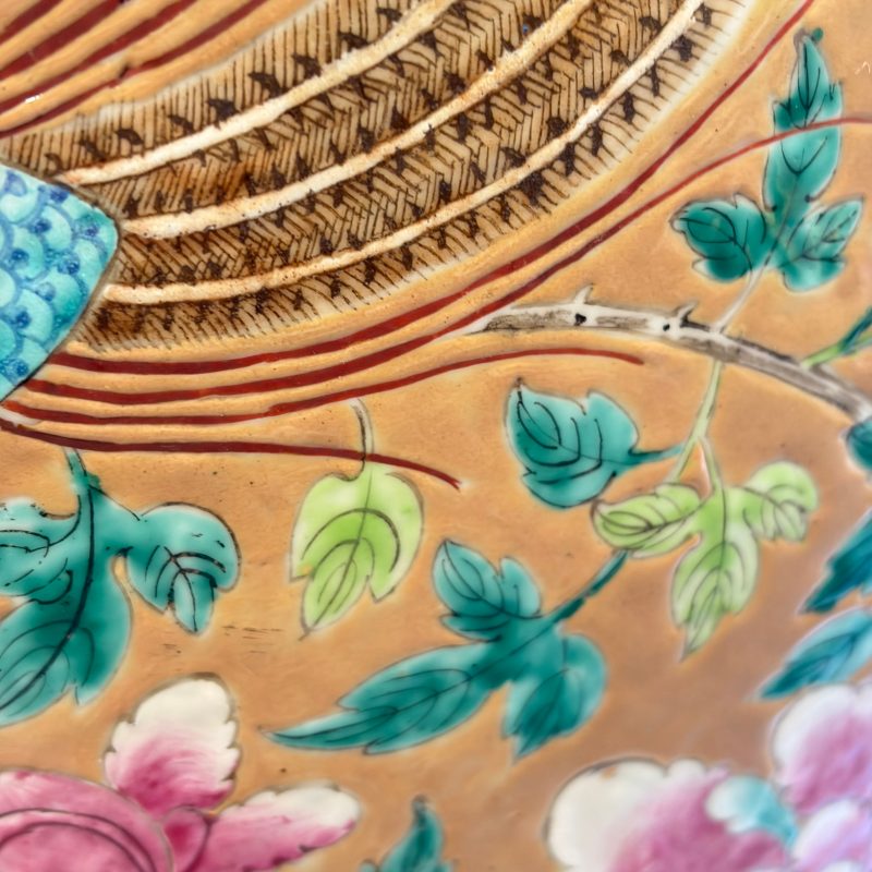 A large Chinese famille rose 'Phoenixes and Peonies' fish bowl for the Straits or Peranakan market - 图21