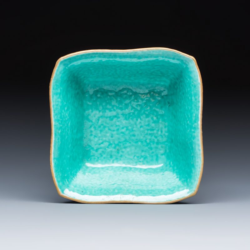 A Chinese polychrome-enamelled nine-piece sweetmeat set in a gilt-lacquered box - 图12