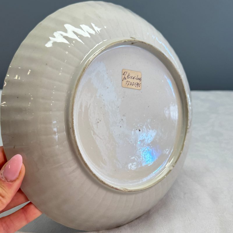 Four Chinese famille rose plates with floral and landscape design - 图38